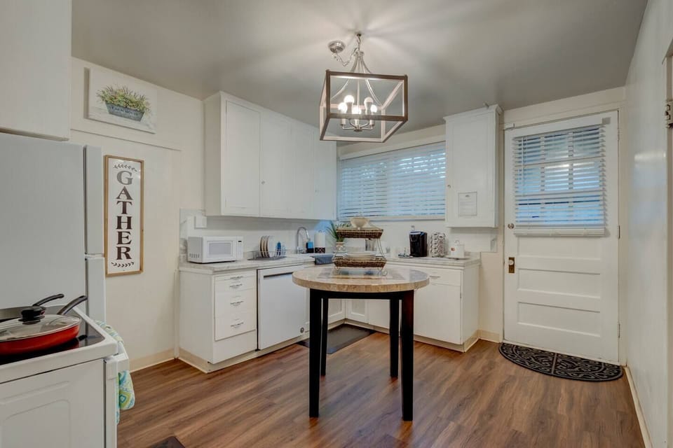 Open and bright, the kitchen provides everything you'll need to whip up a tasty meal.#stayrenostonehouse