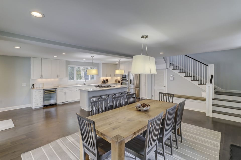 Dining Area/Kitchen