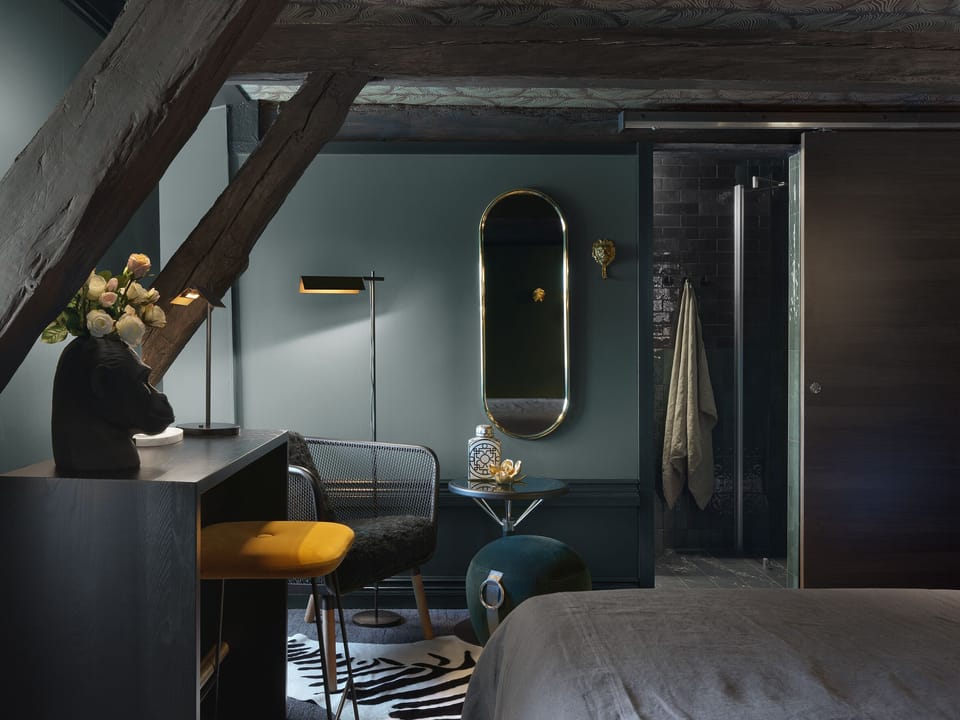Double Room Superior | Individually decorated, individually furnished, blackout drapes