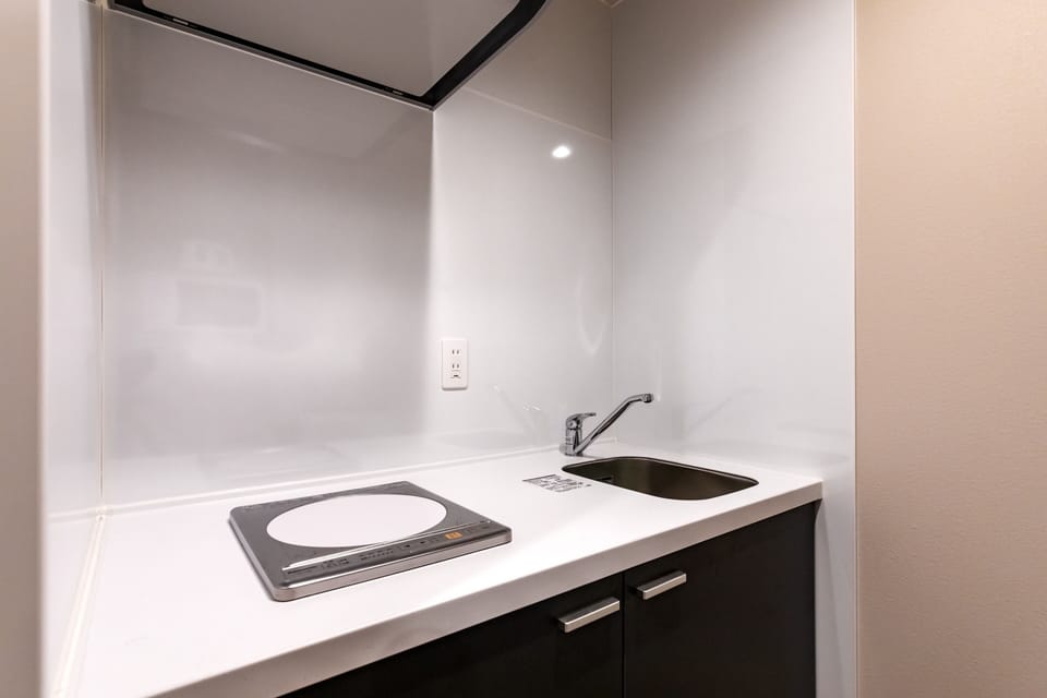 Semi-Double Room [23 sqm], Non Smoking | Private kitchenette | Fridge, microwave, stovetop