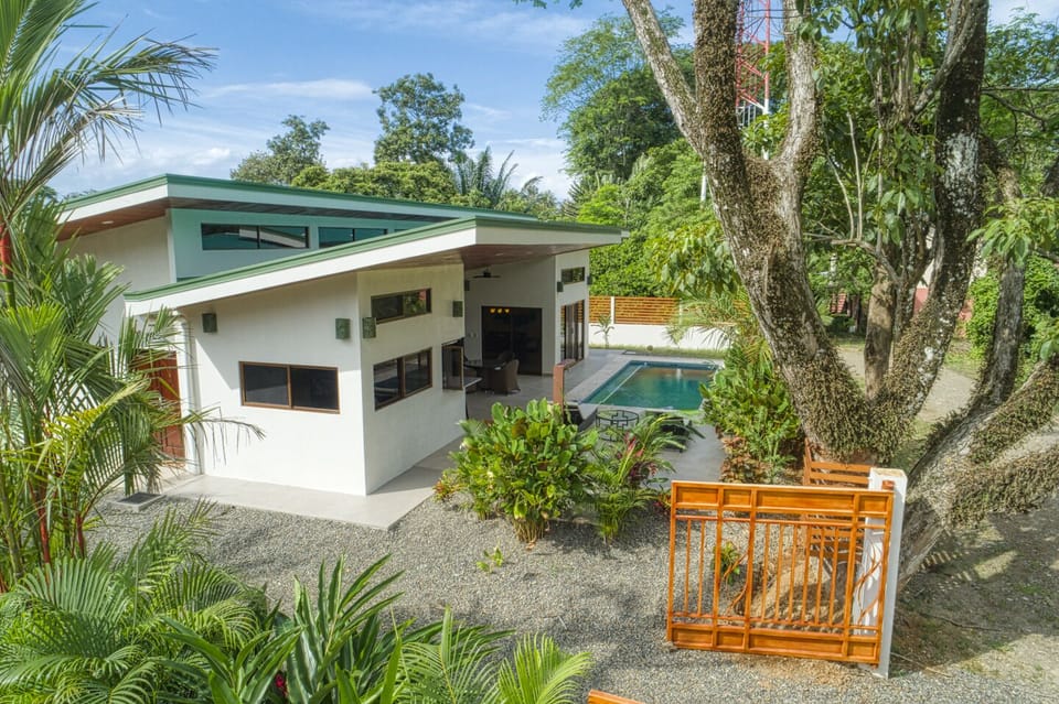 Connected by a gate, you can easily travel back and forth between villas