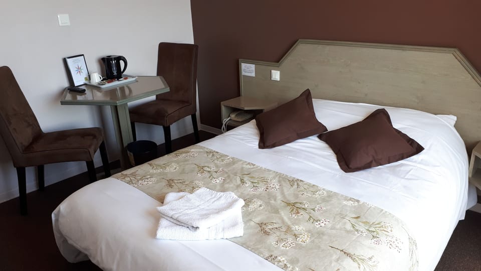 In-room safe, free cribs/infant beds, rollaway beds, free WiFi