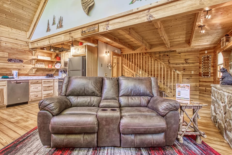 Reclining Love Seat Gatlinburg Cabin Rental - Afternoon Delight