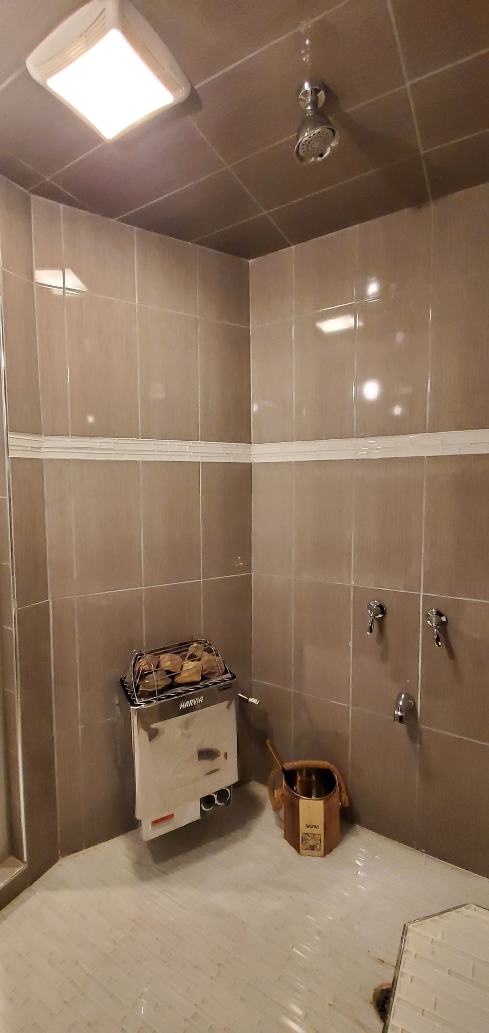 Steam/ Sauna