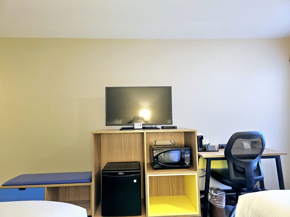 Room, 2 Queen Beds, Non Smoking | Desk, iron/ironing board, free cribs/infant beds, free WiFi