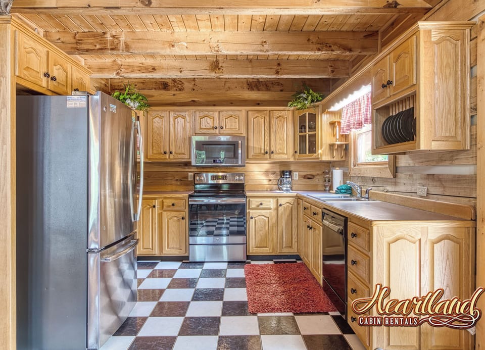 Gatlinburg Cabin Rentals Halfway To Heaven Kitchen