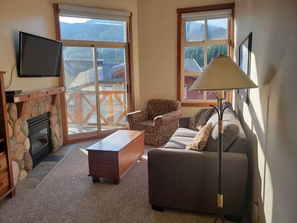 Living room.