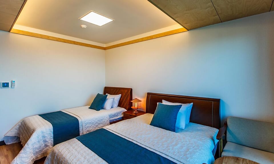 Luxury Room, Ocean View (A) | Free WiFi