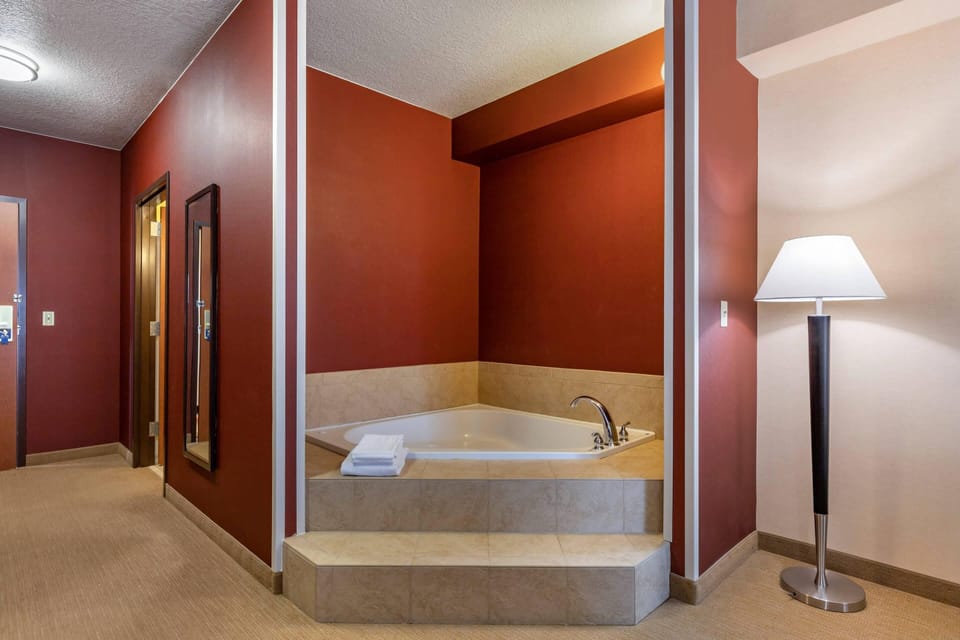 Pillowtop beds, desk, laptop workspace, iron/ironing board