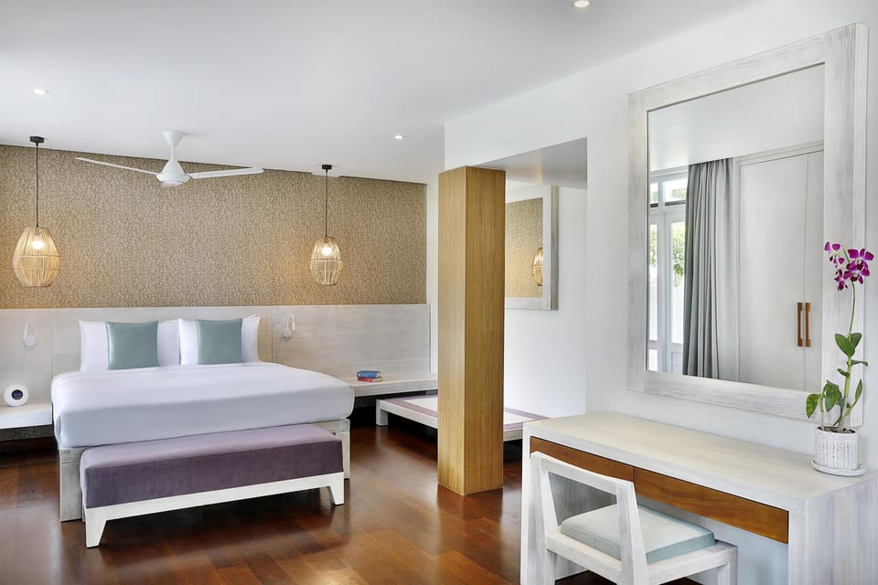 Premium bedding, Select Comfort beds, minibar, in-room safe