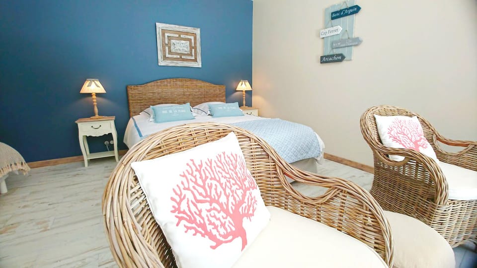 Family Room (Océan) | Individually decorated, individually furnished, soundproofing