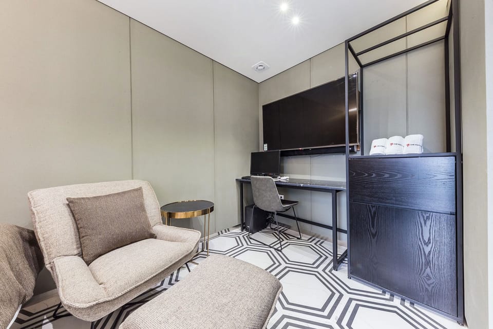 Deluxe Double Room | Desk, soundproofing, free WiFi