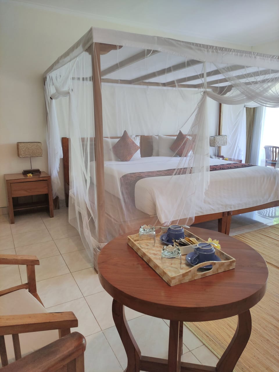 Deluxe Double Room | Premium bedding, in-room safe, desk, laptop workspace