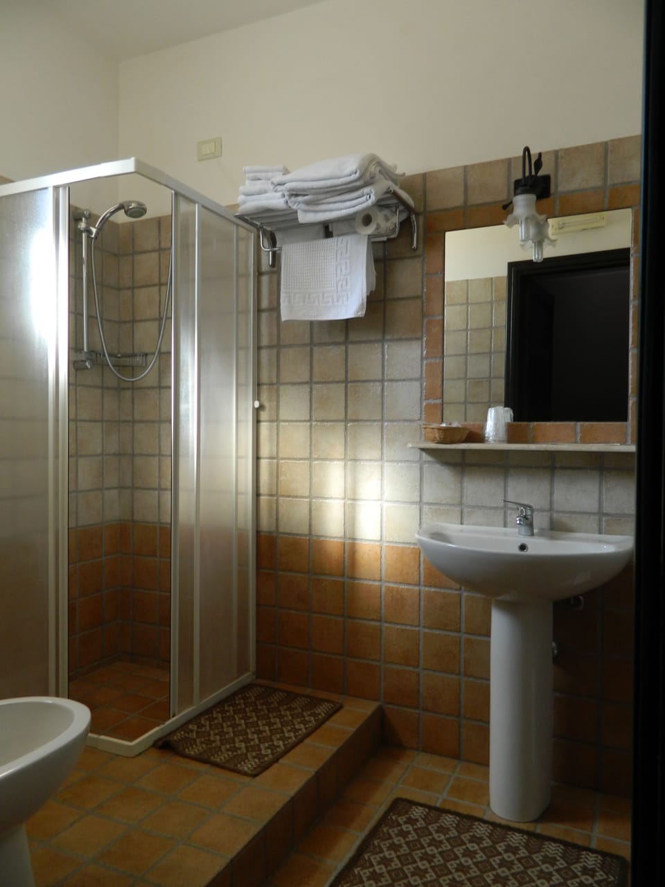 Free toiletries, hair dryer