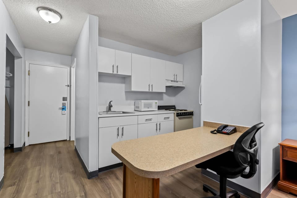 Individually decorated, individually furnished, desk, laptop workspace