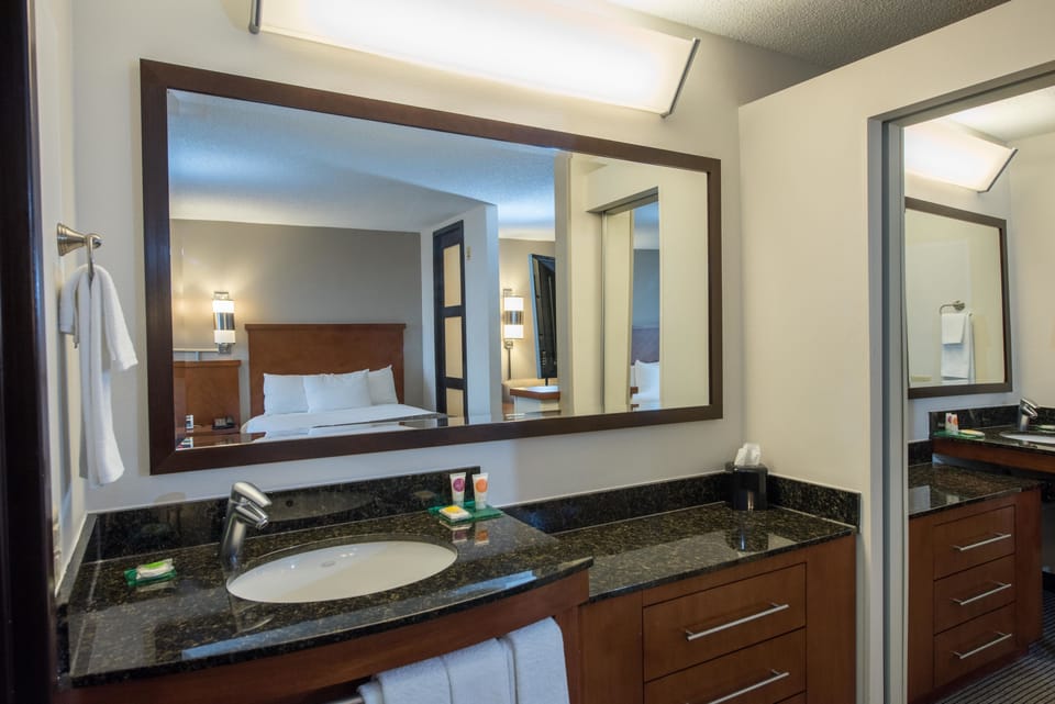 Bathroom sink