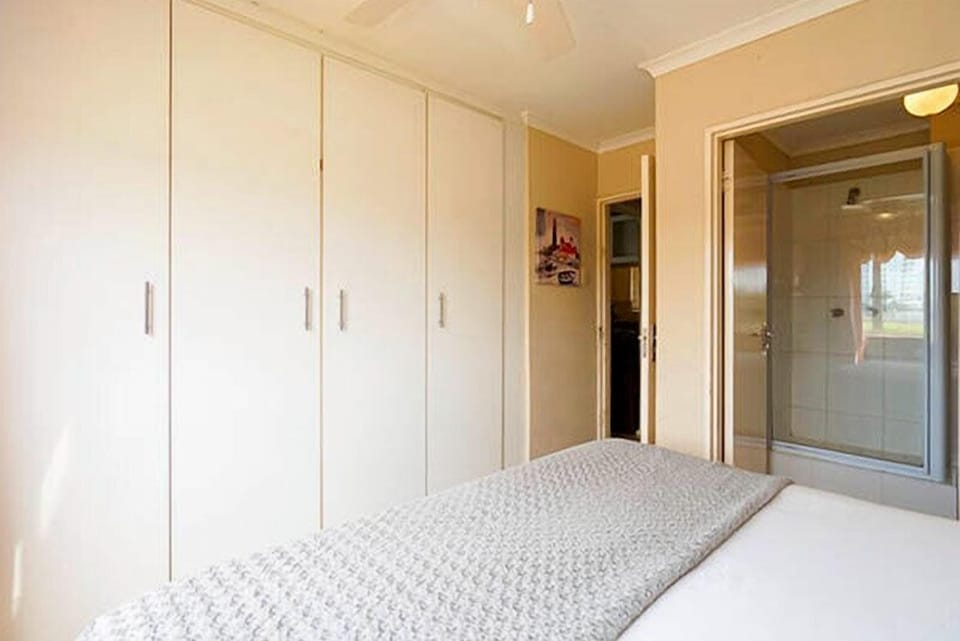 Apartment, 2 Bedrooms | 2 bedrooms, desk, iron/ironing board, bed sheets