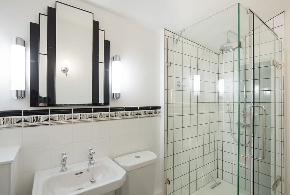 Art Deco tiling throughout.