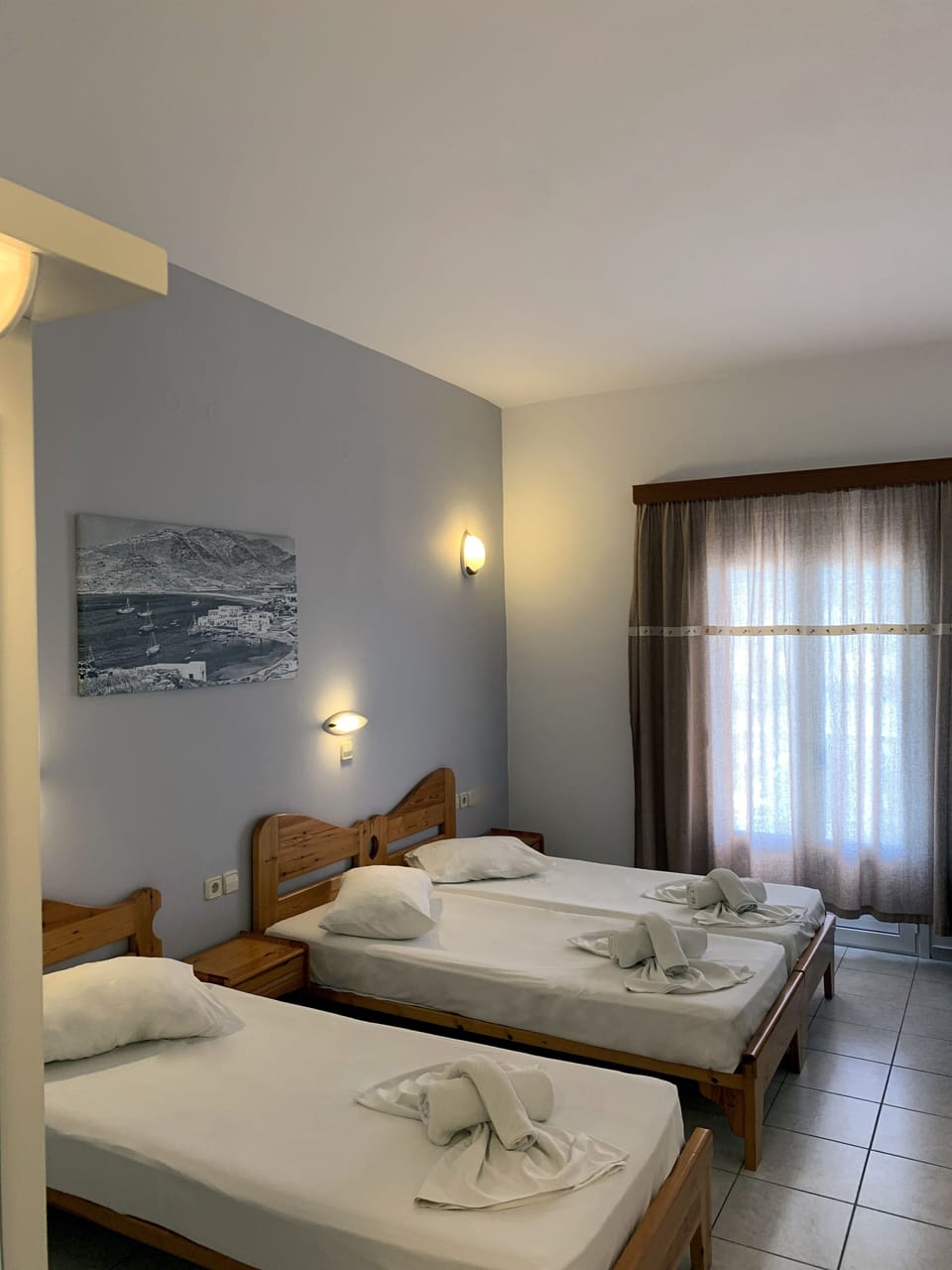 In-room safe, soundproofing, iron/ironing board, free WiFi