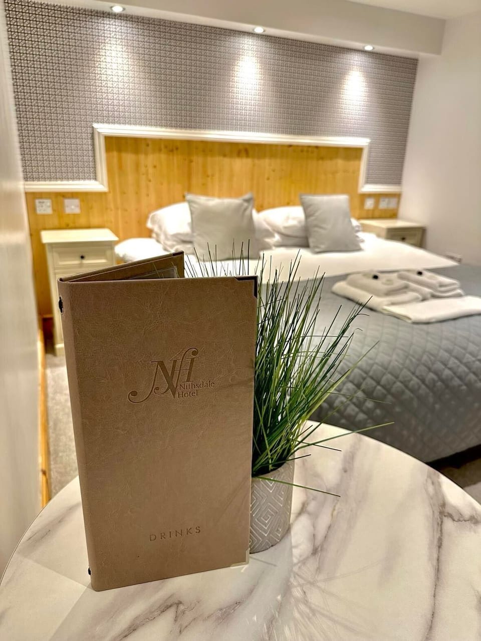 Basic Double or Twin Room, 1 Bedroom, Accessible | In-room safe, iron/ironing board, free WiFi