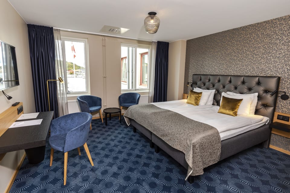 In-room safe, desk, free WiFi, bed sheets