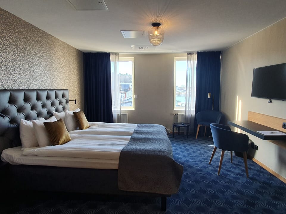 In-room safe, desk, free WiFi, bed sheets