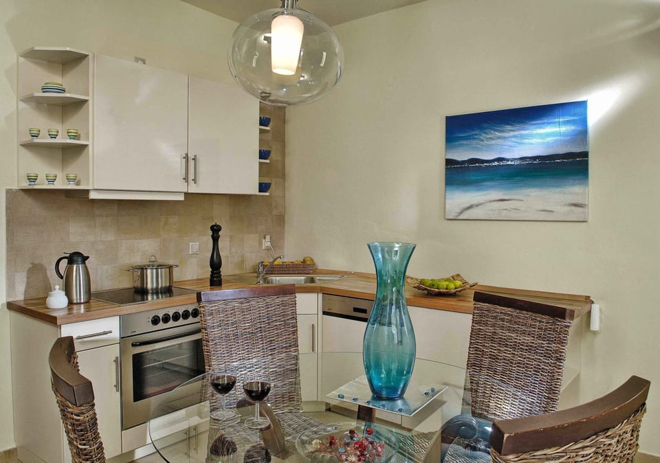 Villa, 3 Bedrooms, Sea View | Private kitchen | Full-size fridge, microwave, stovetop, dishwasher