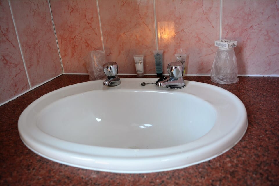 Standard Triple Room, Ensuite | Bathroom