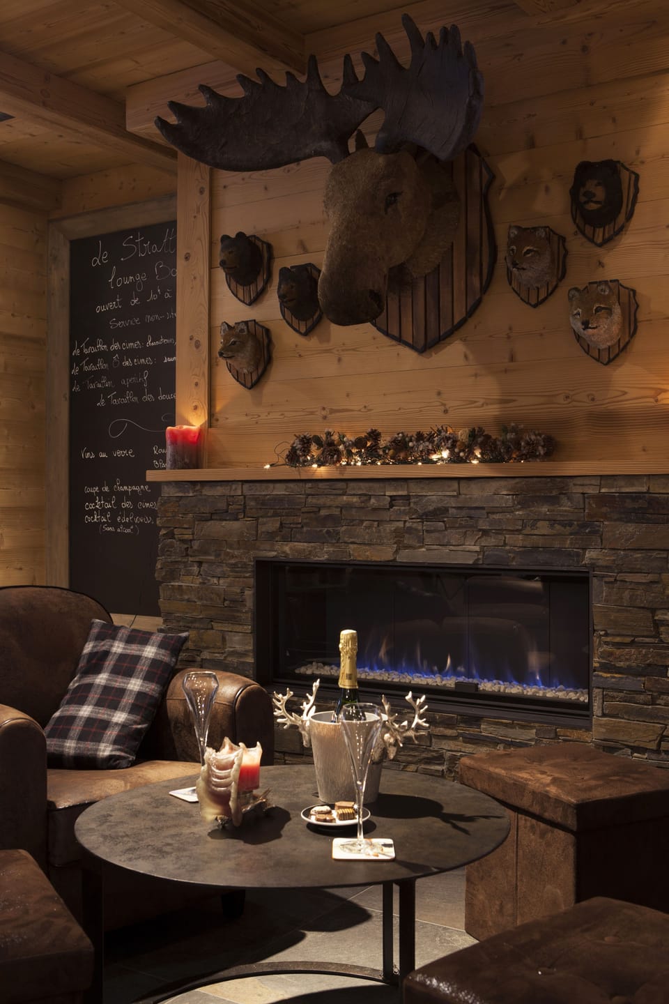 Cocktail bar