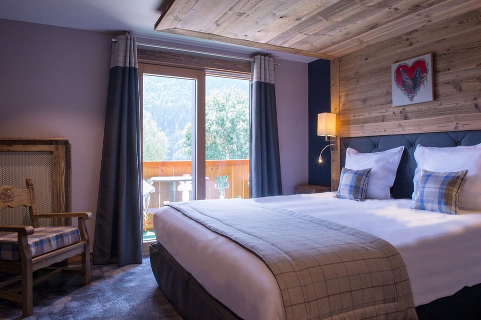 Signature Double or Twin Room, 1 Bedroom, Bathtub, Mountainside | Mountain view