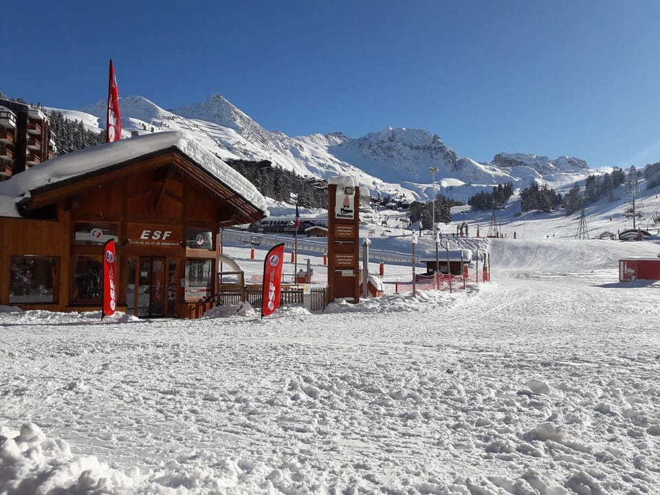 Snow and ski sports