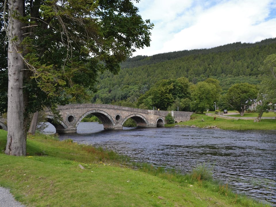 Surrounding area | Smiddy Cottage, Weem, near Aberfeldy