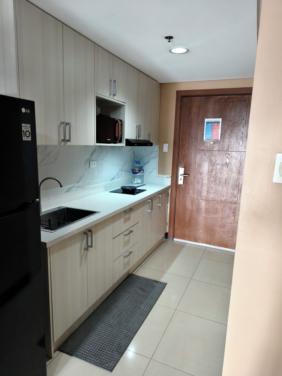 brand new kitchen

