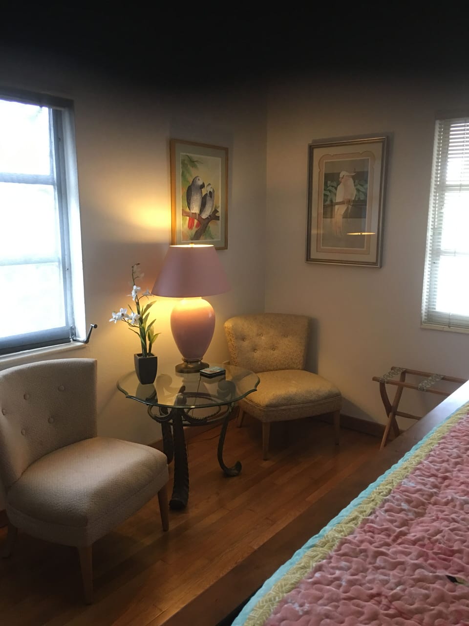 Seating area of Masterbedroom. Kingsize bed with bathroom off bedroom.