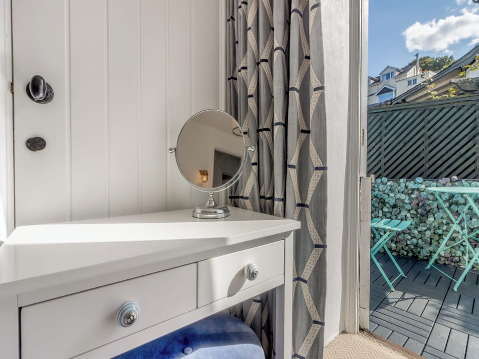 Double bedroom | Daisy Cottage, Shaldon