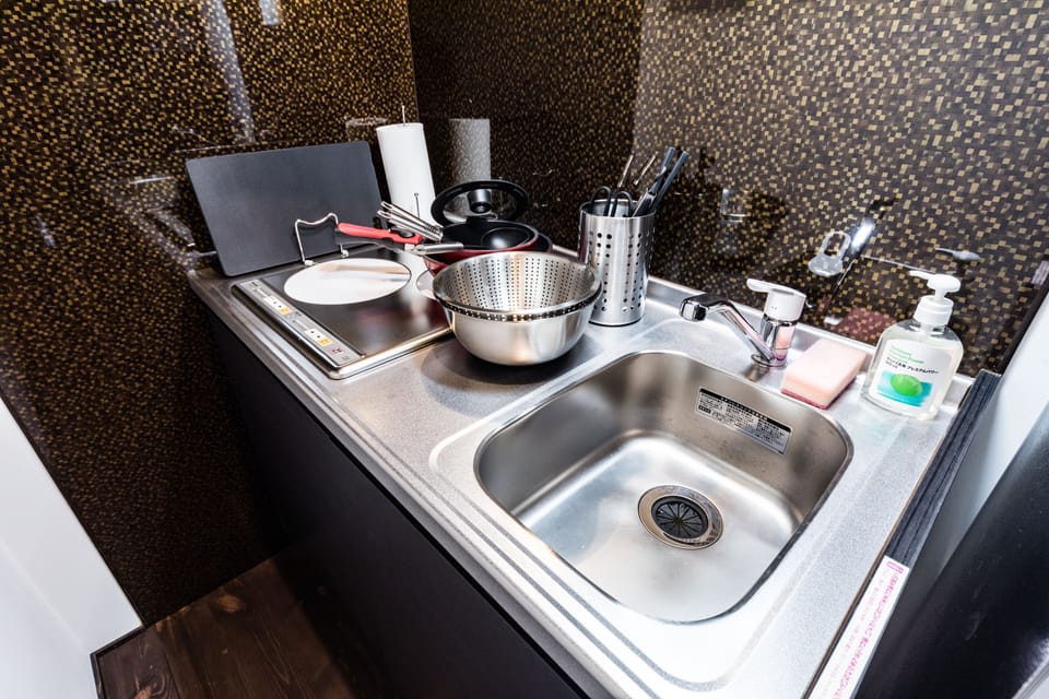 Private Vacation Home | Private kitchenette | Fridge, microwave, stovetop, coffee/tea maker