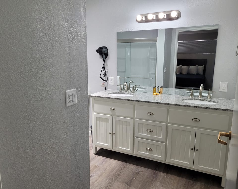 Free toiletries, hair dryer, towels