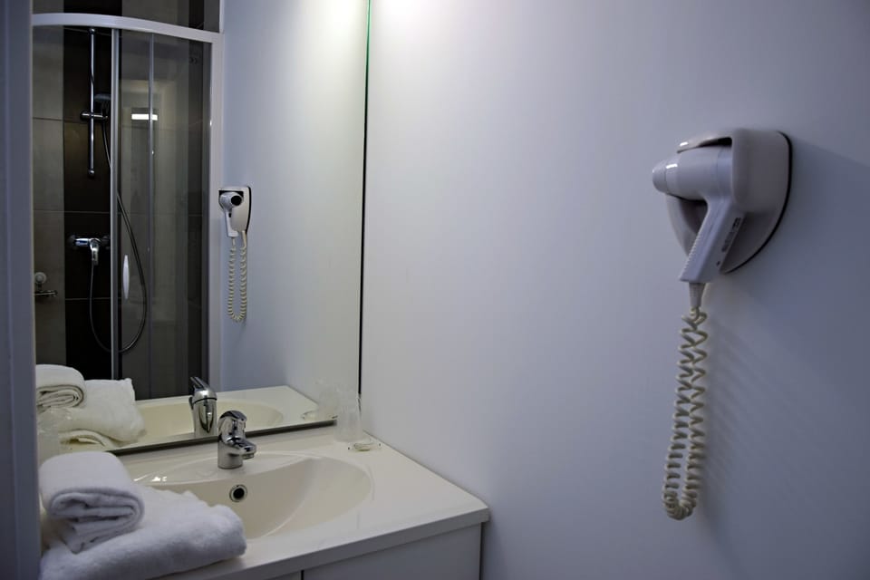 Contact Hotel Le Seino Marin Hotel in Normandy