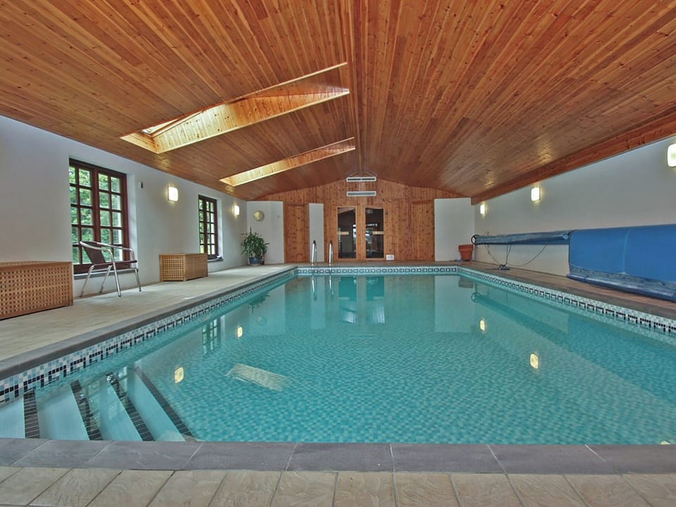 On-site shared swimming pool | Cothi Cottage - Upton Hall Cottages, Nantgaredig, near Llandeilo