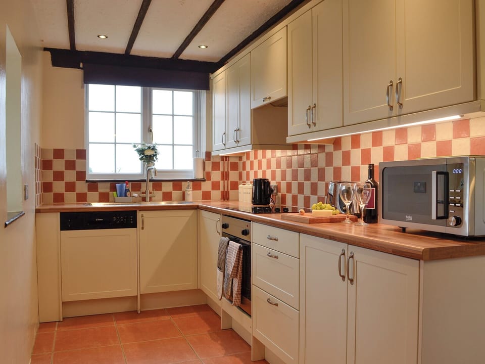 Kitchen | Tollgate Cottage, Blythburgh, near Southwold