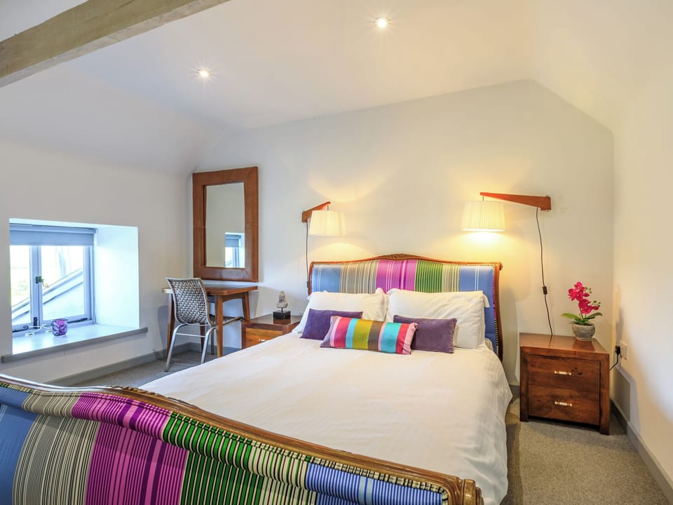 Double bedroom | The Cow Shed, Bishopswood, near Honiton