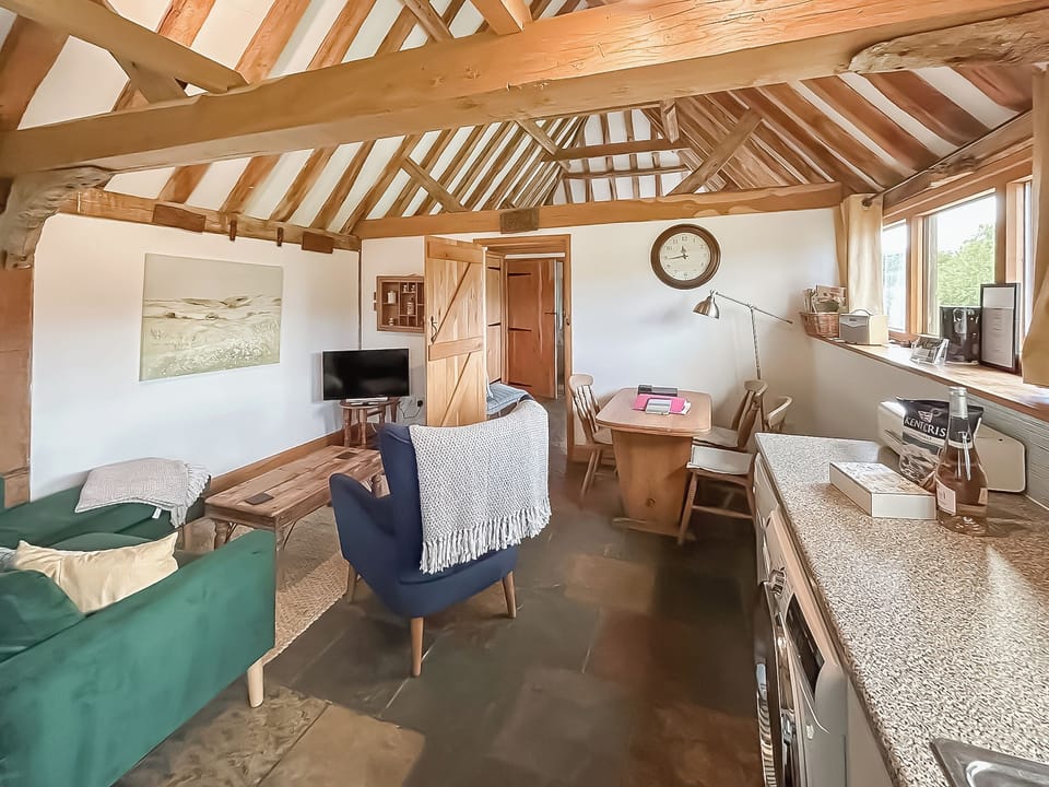 bedroom | Heron Barn - Penn Estate, Hollingbourne