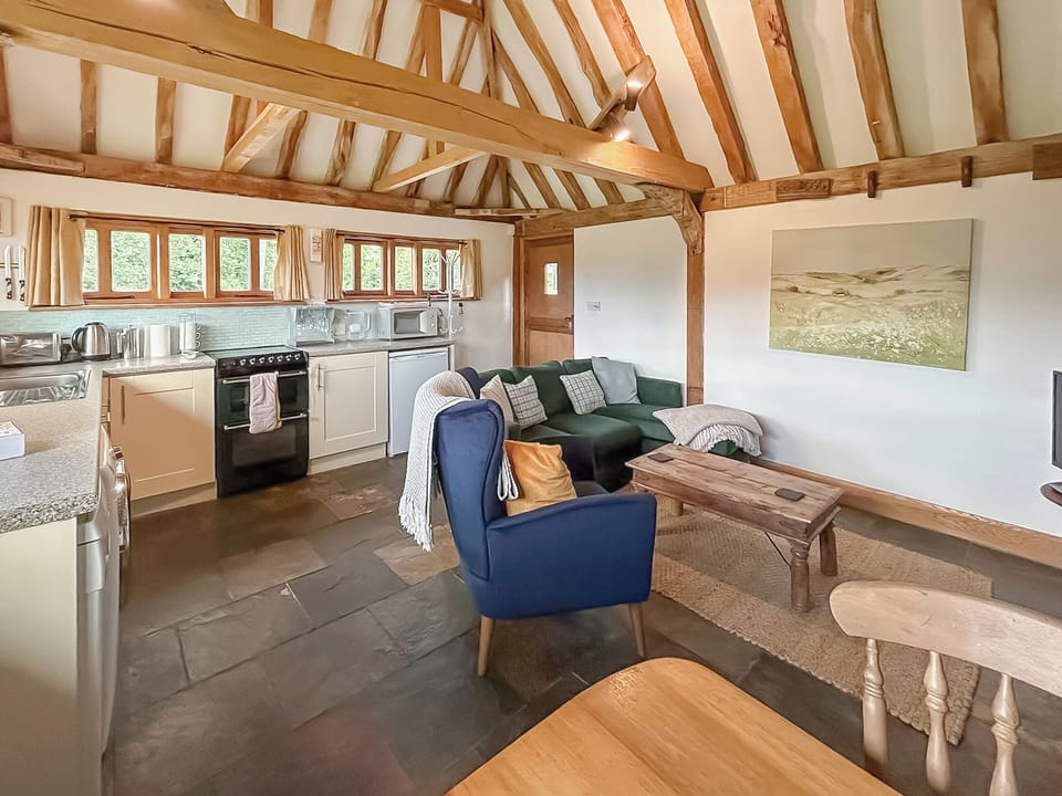 living room | Heron Barn - Penn Estate, Hollingbourne