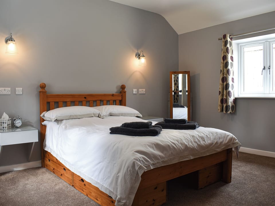 Double bedroom | Owl Cottage, Low Marishes, near Pickering