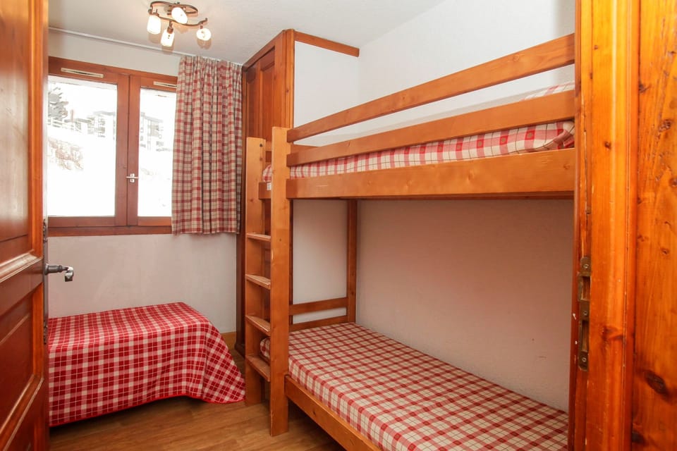 The bedrooms may feature a variety of bedding options - please specify your preferences with our team upon booking!