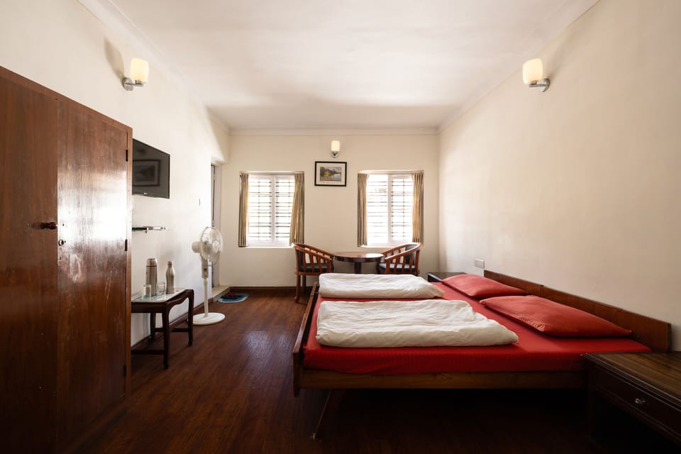 Deluxe Room, 1 Double Bed | Soundproofing, free WiFi