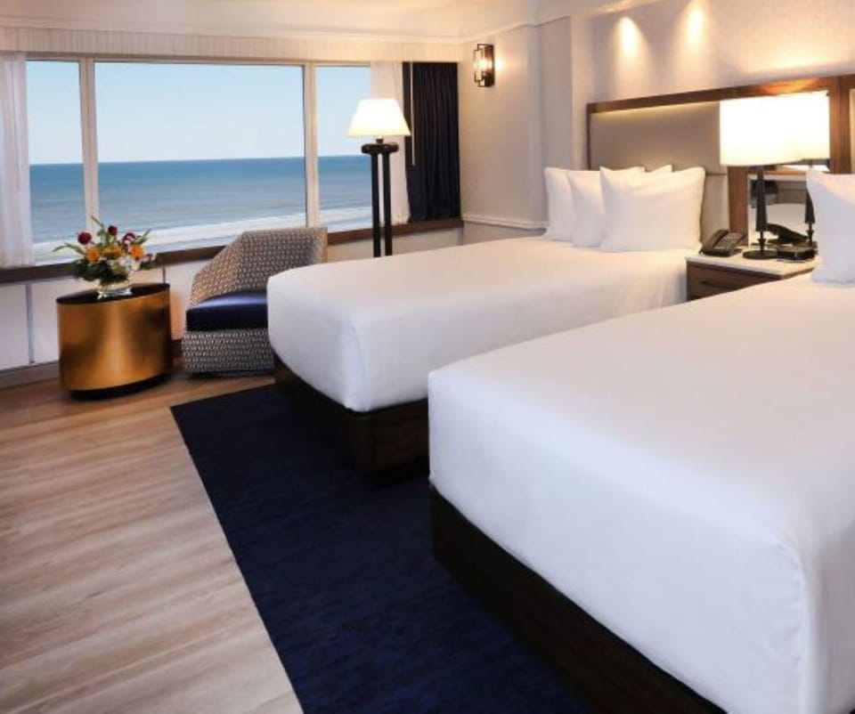Premium bedding, in-room safe, desk, laptop workspace