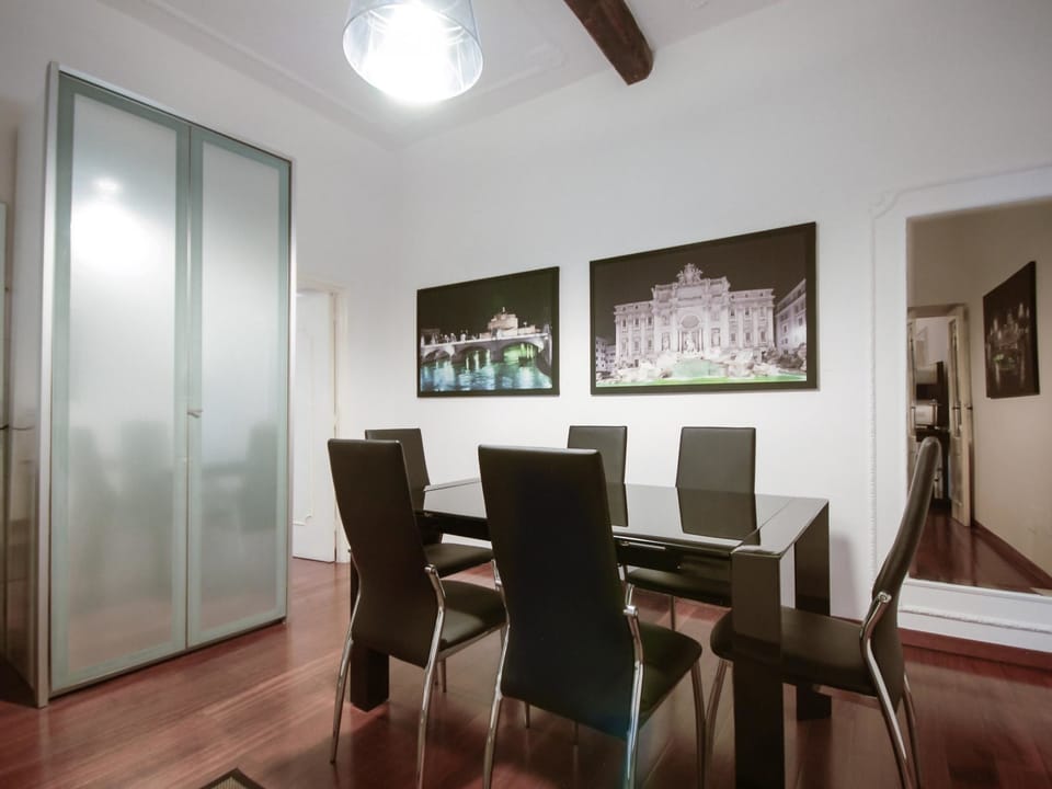 Apartment (3 Bedrooms) | Private kitchen | Espresso maker, coffee/tea maker, oven, stovetop