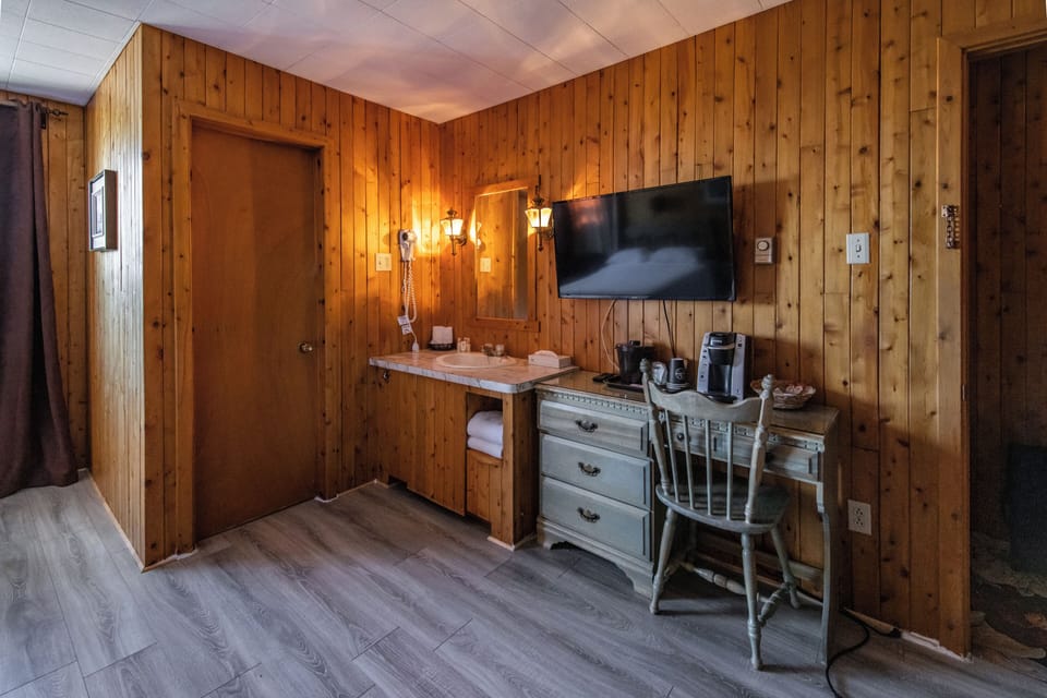 Economy Double Room | Select Comfort beds, iron/ironing board, free WiFi, bed sheets