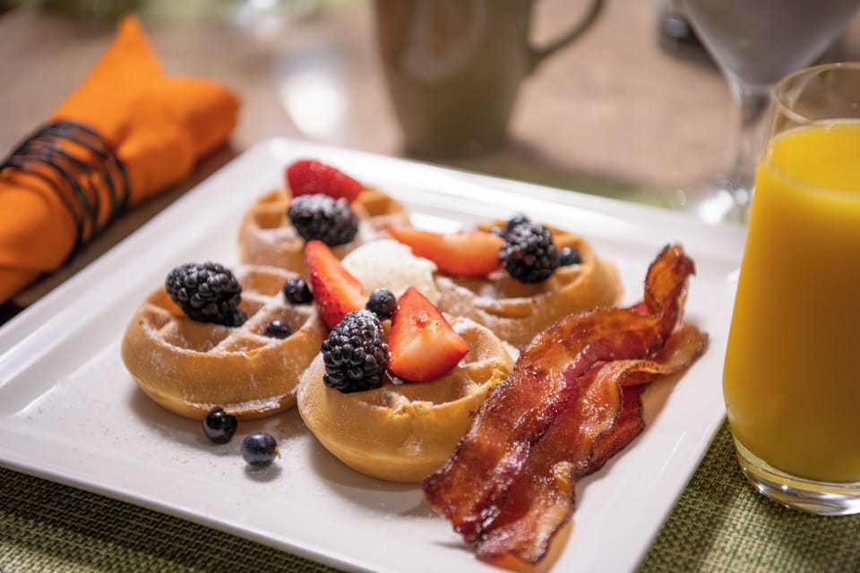 Daily buffet breakfast for a fee